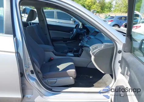 2011 Honda Accord 2.4 Lx-P from USA, damaged, VIN 1HGCP2F48BA068754